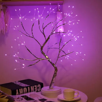 Ilumina tu Hogar con Encanto Festivo: Mini Árbol de Navidad de LED con Cable de Cobre